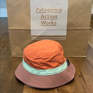 Patagonia Wavefarer™ Bucket - Orange and Mint